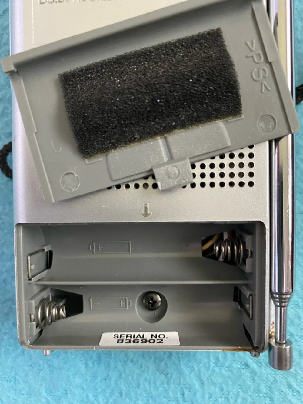 Sony Silver Portable AM/FM Pocket Radio with Telescoping Antenna
